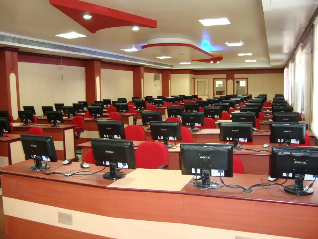 Computr Lab  1024X768