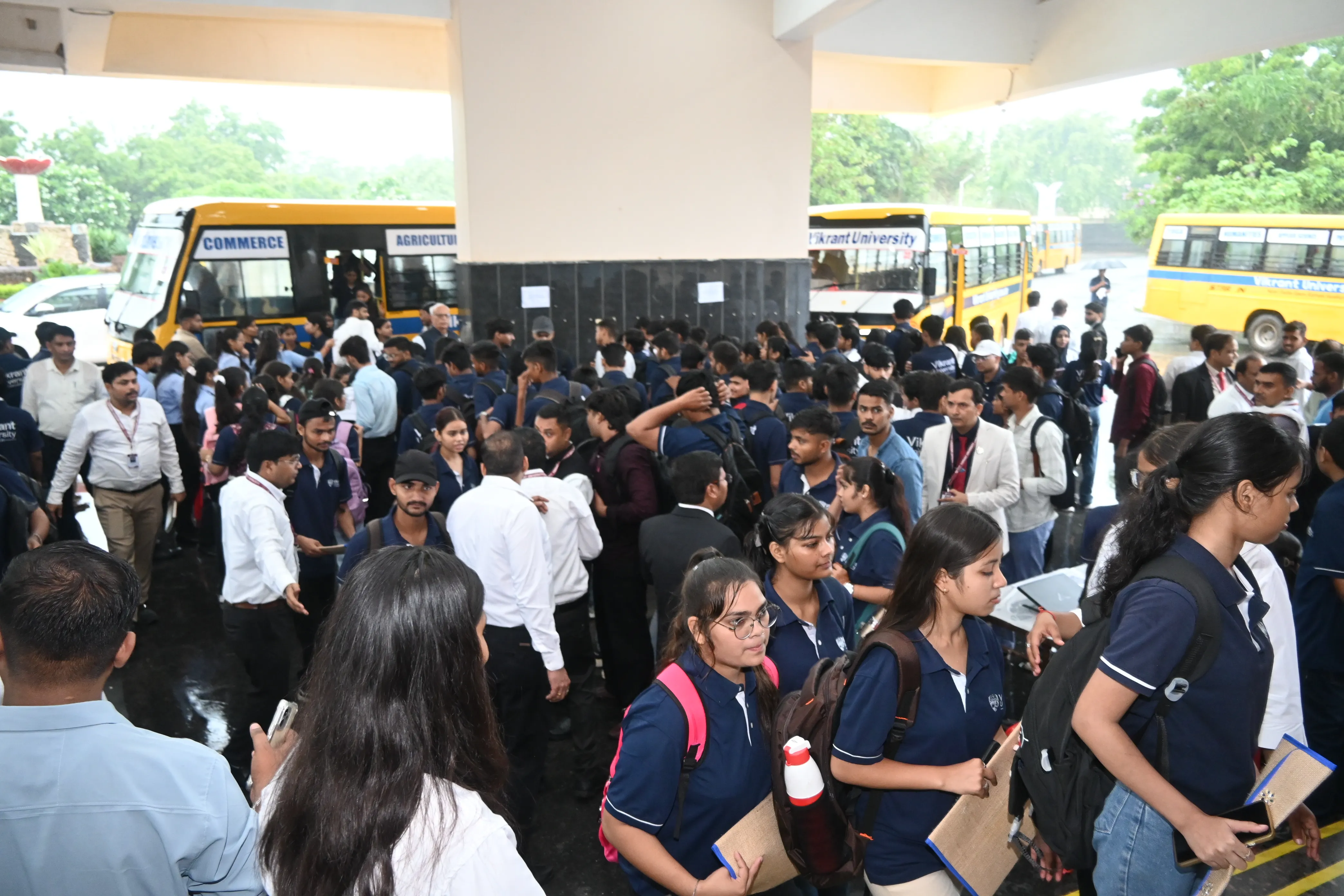 Vikrant University Organised Deeksha Arambhh   2026 New Students Welcome (2)